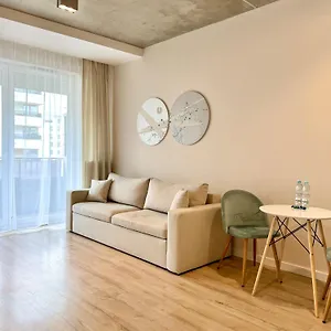 Nastrojowy 2 Pokojowy 6 Min Od Lotniska Apartament Warszawa